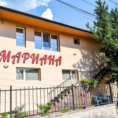 Mariana Apartment Pavel Banya Buitenkant foto
