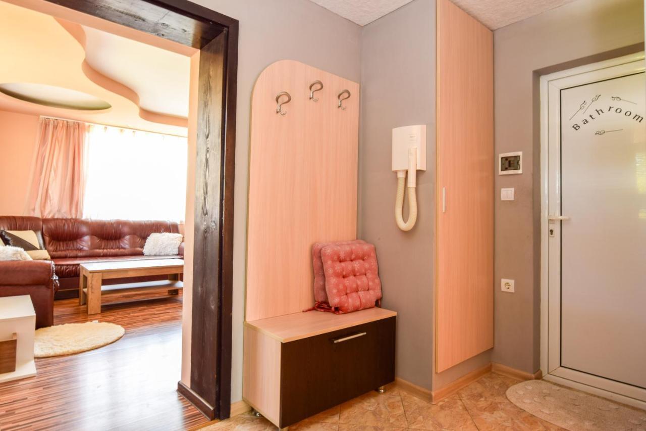 Mariana Apartment Pavel Banya Buitenkant foto