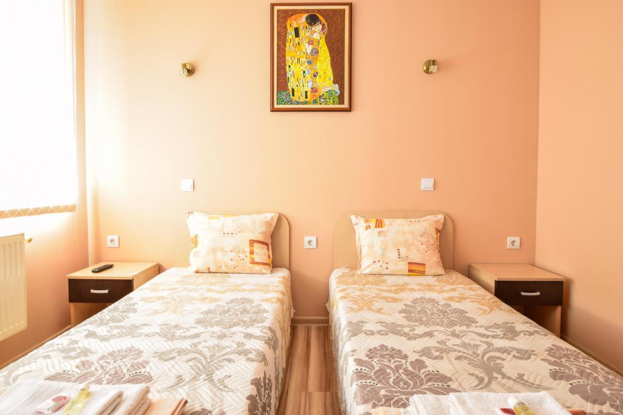 Mariana Apartment Pavel Banya Buitenkant foto
