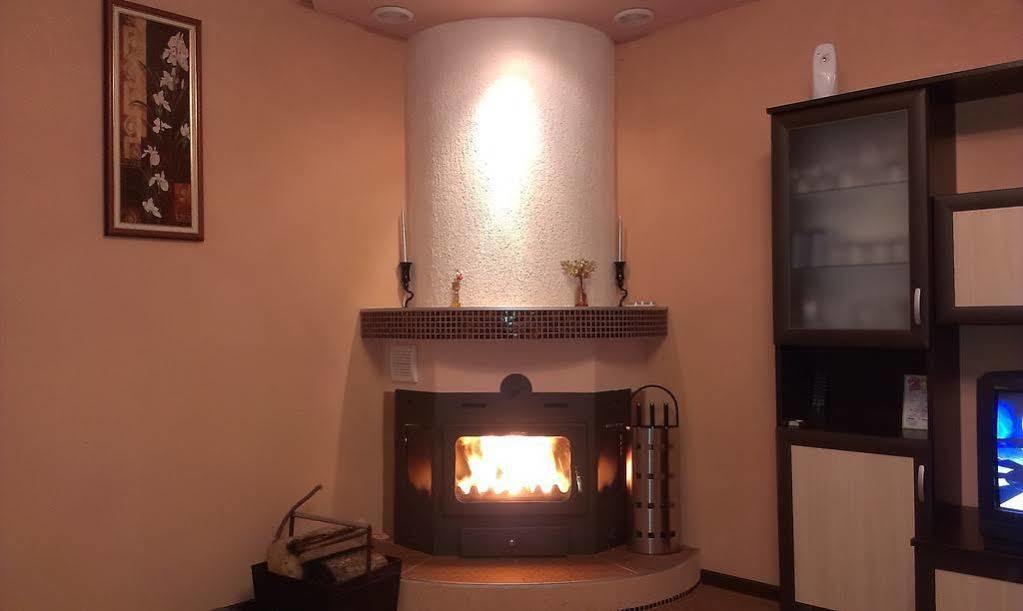 Mariana Apartment Pavel Banya Buitenkant foto